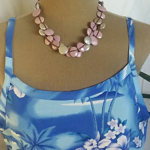 Hawaiian style Sun dress. - Picture 2 of 4